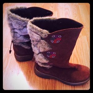 Dansko Fyadora Suede/Faux Fur Boots